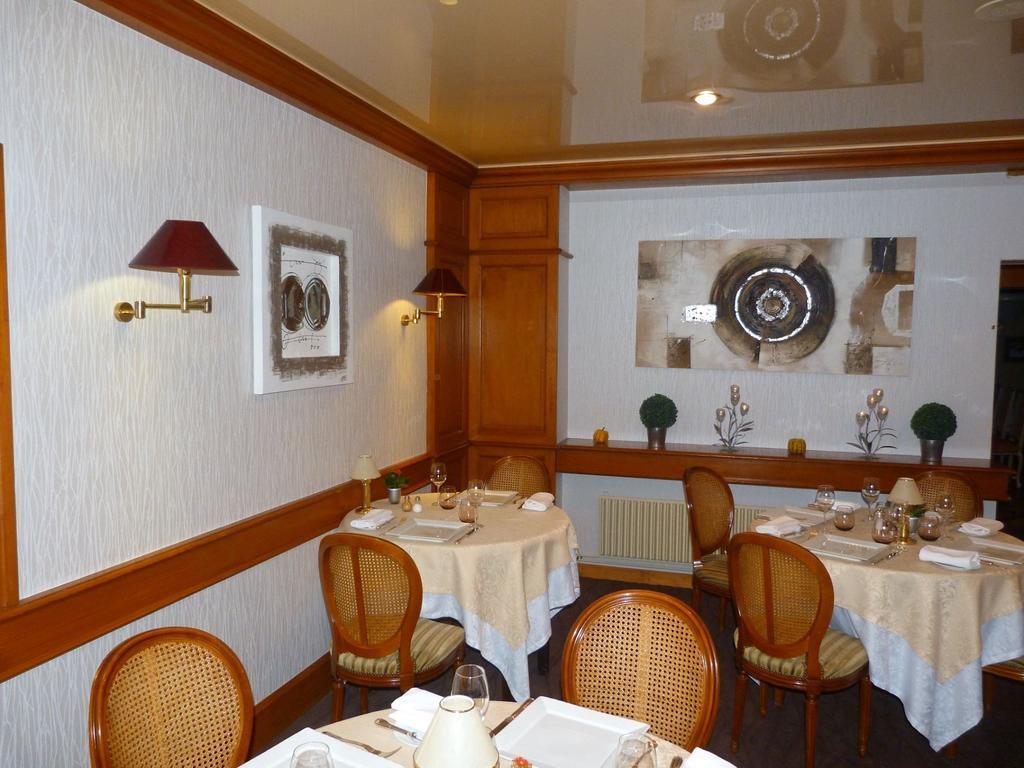 Hôtel Le Gue Du Holme Saint-Quentin-sur-le-Homme Bagian luar foto